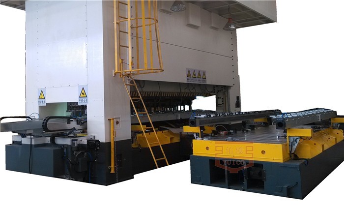 一臺高效的精密沖床三次元機械手應該擁有什么特性？