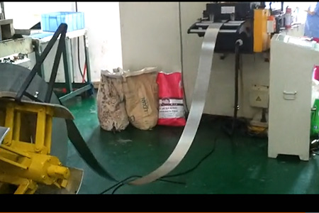 不受疫情影響，多款NC送料機(jī)忙出貨